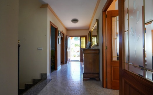 5438  - Villa in Cala Millor 9