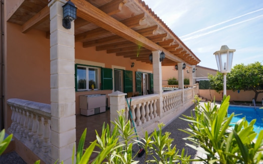 5438  - Villa in Cala Millor 21