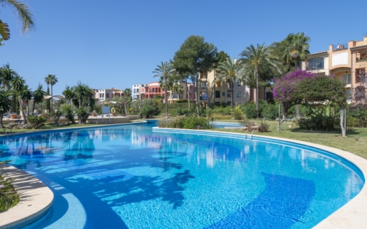 5148 Traumhaftes Penthouse in Santa Ponca mit sonniger Dachterrasse & Blick auf den Golfplatz