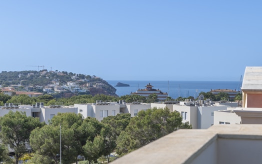 5148 Traumhaftes Penthouse in Santa Ponca mit sonniger Dachterrasse & Blick auf den Golfplatz
