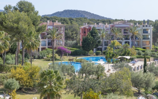 5148 Traumhaftes Penthouse in Santa Ponca mit sonniger Dachterrasse & Blick auf den Golfplatz
