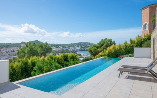 4219 Villa with pool and sea view in a quiet area of Santa Ponsa23