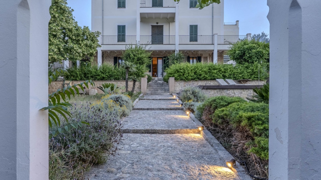 5303 Apartment Establiments16