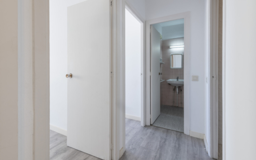 5489 - Apartment Paseo Maritimo 10