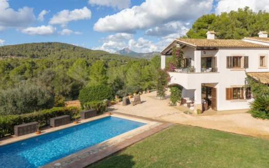 genai_image_5d1aa1bb9fe2468f9ae6f28fcbbf9afd_1764587462_00001