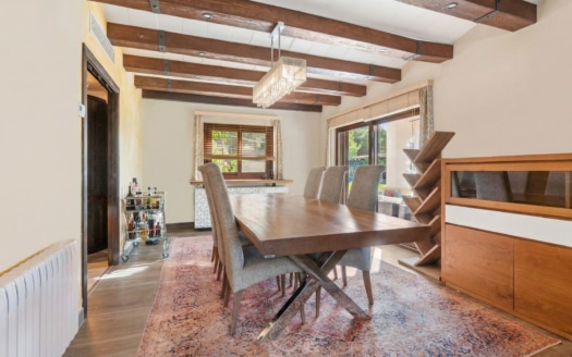 genai_image_83218df5ec60428085d05824635497f7_1764586532_00001