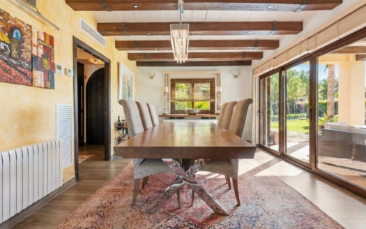 genai_image_5b6e6c9ba9c24a4597311d41dc7f3a61_1764586097_00001