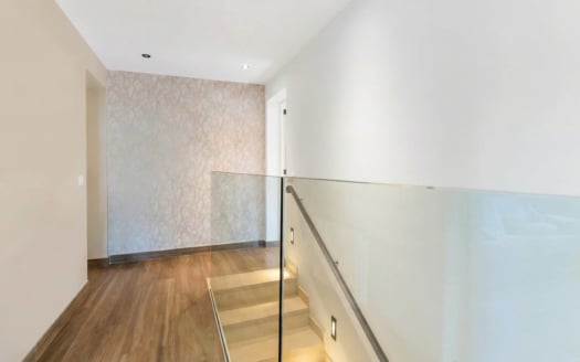 genai_image_6b78409bfbfe41ebbadea15ebda608d9_1764588116_00001