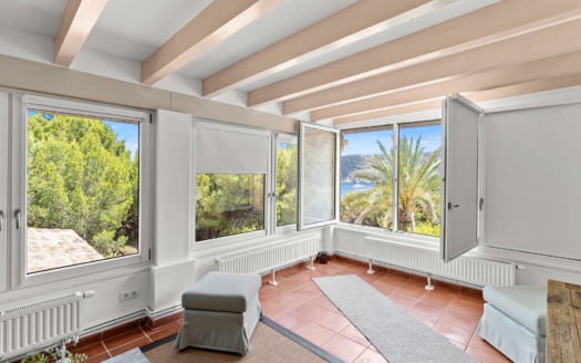 5420 - Sea view villa in Camp de Mar26
