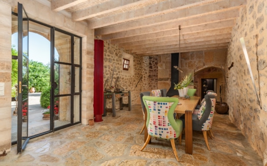 5126 Einzigartige Naturstein Finca in Porreres mit traumhaftem Panorama Blick