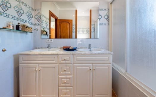 F-4418 Mediterrane Finca auf großem Grundstück, viel Potenzial und herrlichem Bergblick am Rande von Algaida