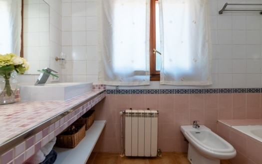 F-4418 Mediterrane Finca auf großem Grundstück, viel Potenzial und herrlichem Bergblick am Rande von Algaida