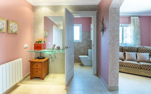 F-4418 Mediterrane Finca auf großem Grundstück, viel Potenzial und herrlichem Bergblick am Rande von Algaida