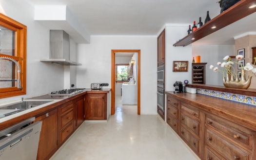 5208 Naturstein-Finca in Campos mit Weingut und einzigartigem Charme