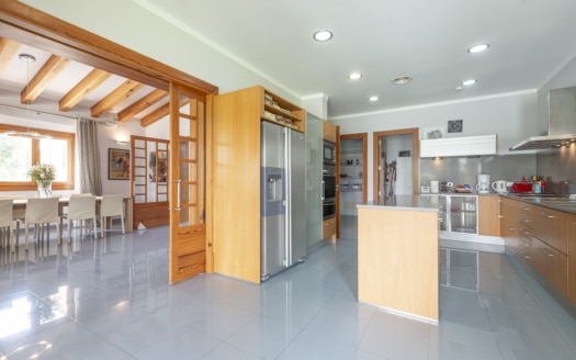 F-2804 Charmante Finca in der Nähe vom Golfplatz Pollensa mit Tourismuslizenz, großem Garten und Pool