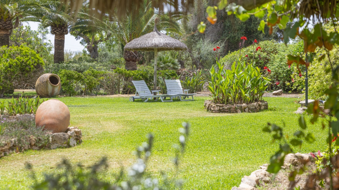 F-3925 Charmante Finca in Calonge mit traumhaftem, parkähnlichem Garten