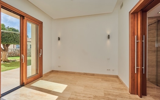 V-2078 Imposante Villa mit Ferienvermietungslizenz und Blick über das Tal sowie den Golfplatz von Canyamel