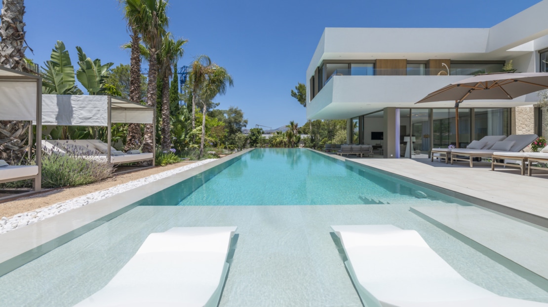 5101 Neubau Villa in Santa Ponsa auf großzügigem Grundstück und bester Qualität 9