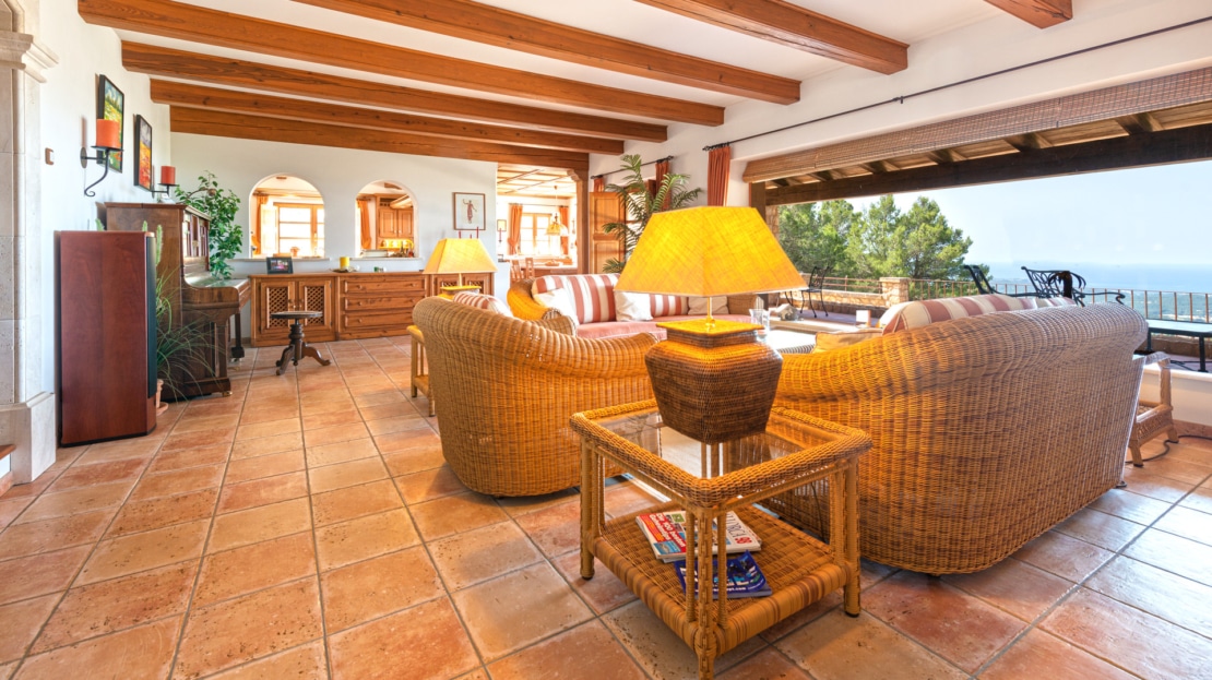V-3300 Beeindruckende Villa in Galilea mit Indoorpool und wunderschönem Panoramablick