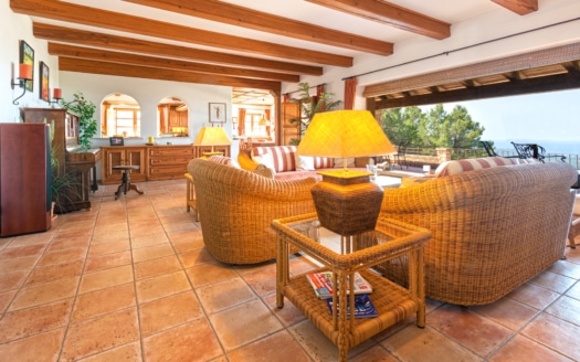 V-3300 Beeindruckende Villa in Galilea mit Indoorpool und wunderschönem Panoramablick