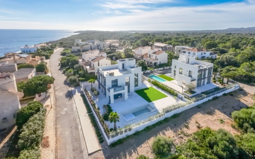 5587 - 124  -Villa in Cala Murada 45