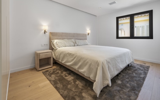 P-4713 Exklusives Penthouse in Cas Catala mit Meerblick: Modernisiert und elegant