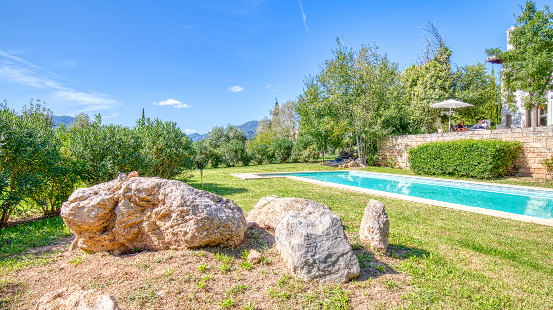 4938 Country house on large plot near Esporles with pool and stunning mountain views 4