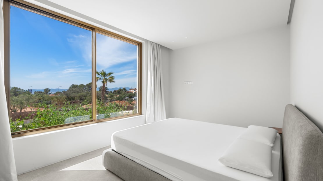 5564 - Villa in Son Gual 51