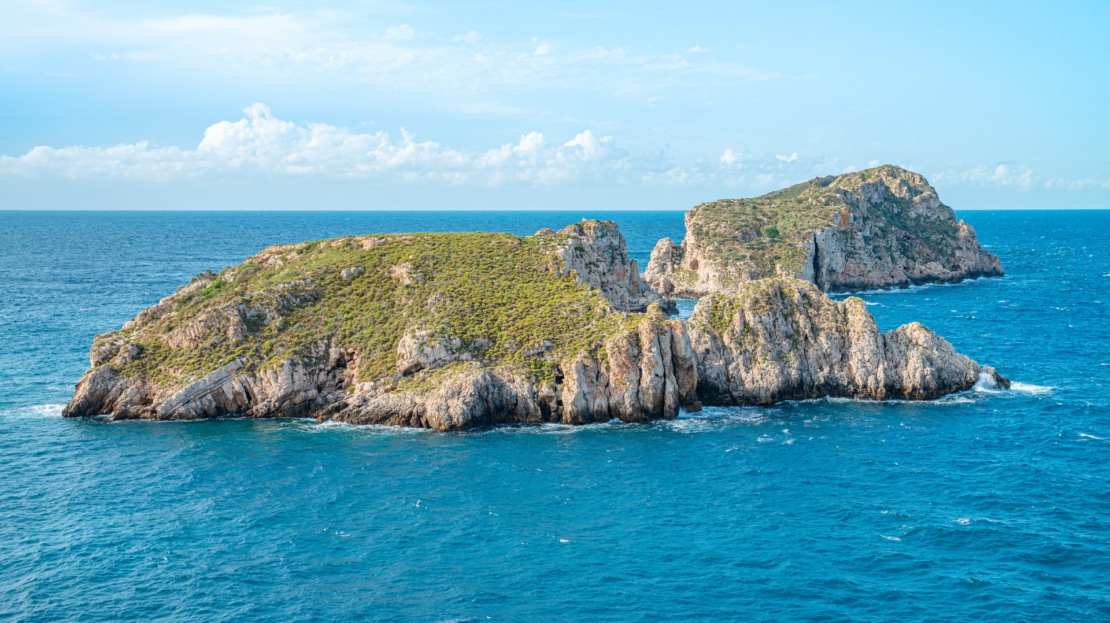 4985 Moderne Villa in Santa Ponsa mit Blick auf das Meer & die Berge, mit Ferienvermietungslizenz!