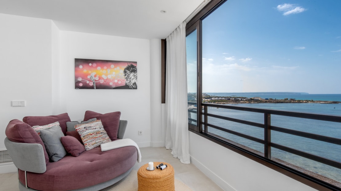 5293 Penthouse with sea views in Cala Gamba2