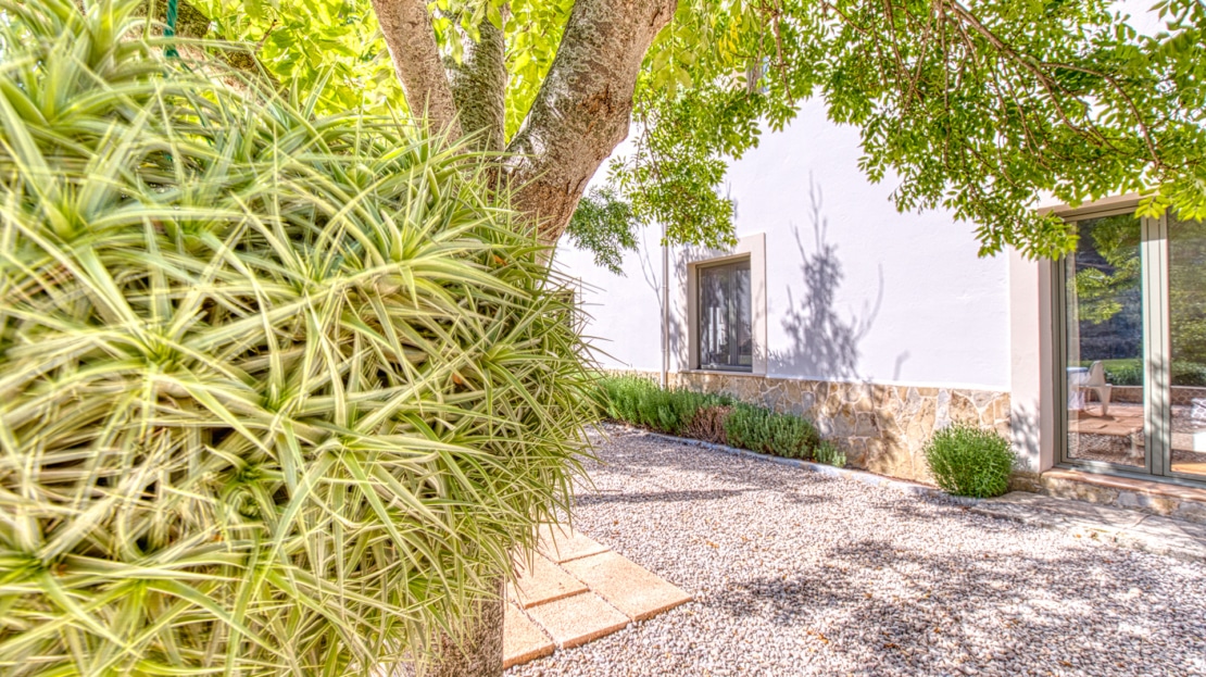 4938 Country house on large plot near Esporles with pool and stunning mountain views 53