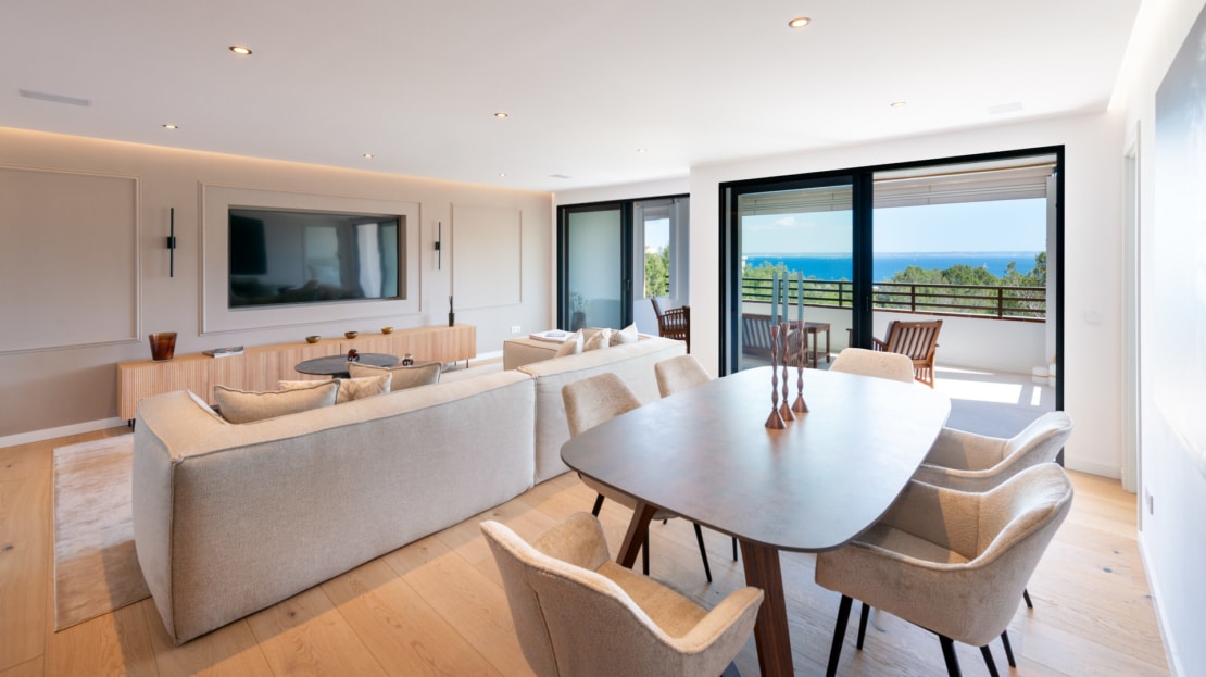 P4713 Exklusives Penthouse in Cas Catala mit Meerblick: Modernisiert und elegant 1