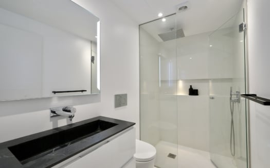 A-4103-121 Renoviertes Luxus-Apartment in Puerto Portals mit traumhaftem Meerblick 8