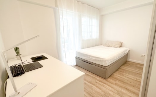 5079Charmante Erdgeschosswohnung in Santa Ponsa komplett renoviert 4