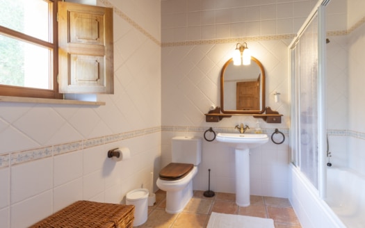 V-3300 Beeindruckende Villa in Galilea mit Indoorpool und wunderschönem Panoramablick