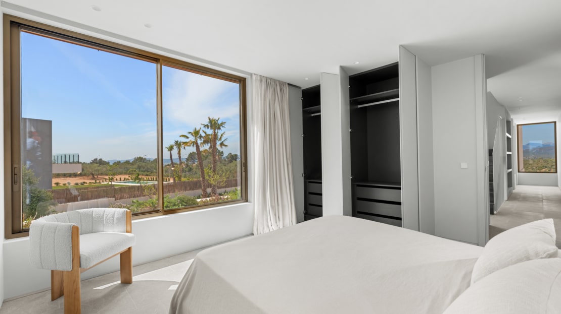 5564 - Villa in Son Gual 46