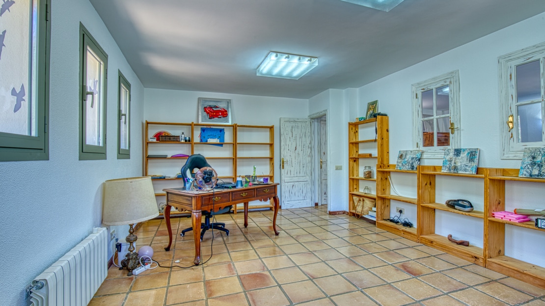 4938 Country house on large plot near Esporles with pool and stunning mountain views 47