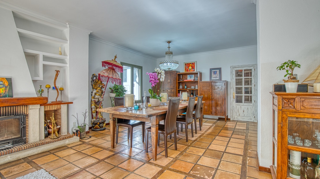 4938 Country house on large plot near Esporles with pool and stunning mountain views 13