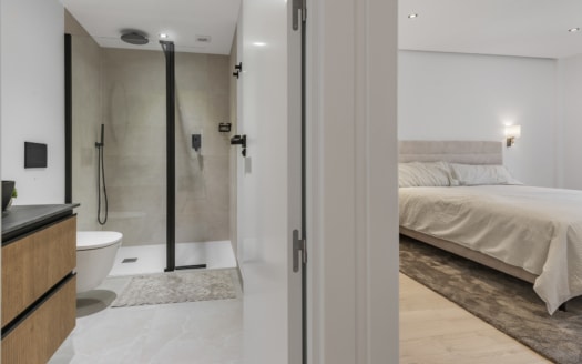 P-4713 Exklusives Penthouse in Cas Catala mit Meerblick: Modernisiert und elegant