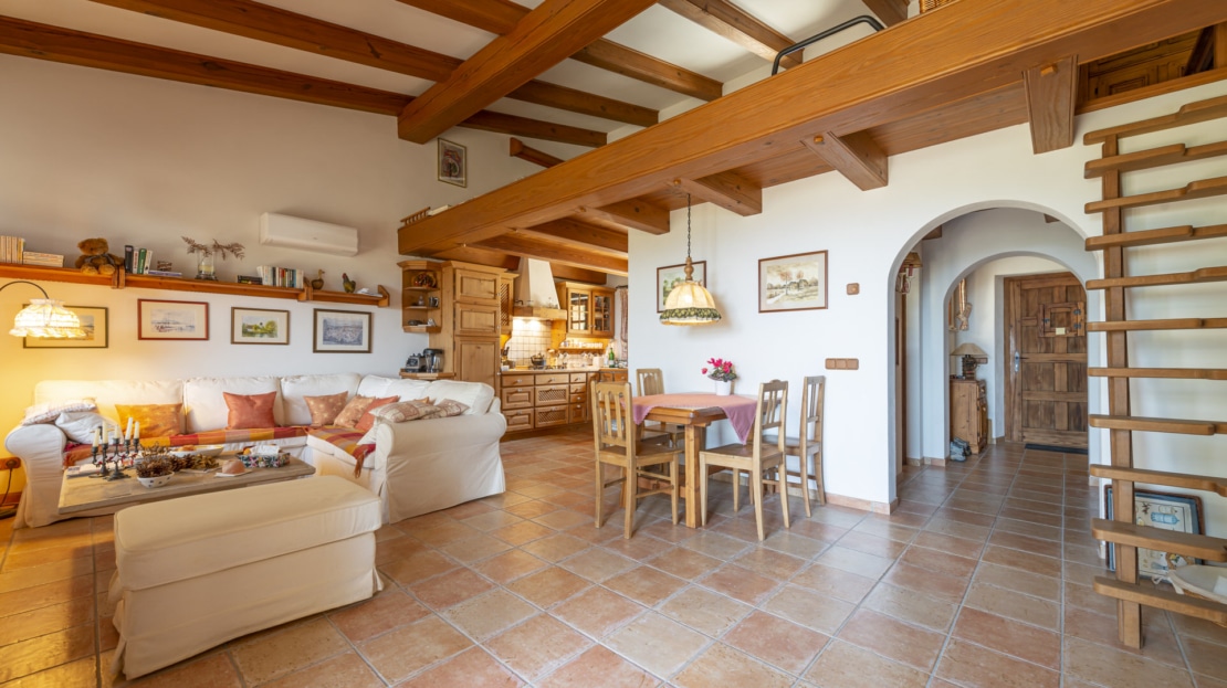 V-3300 Beeindruckende Villa in Galilea mit Indoorpool und wunderschönem Panoramablick