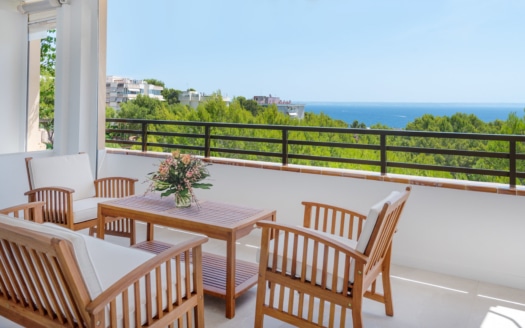 P-4713 Exklusives Penthouse in Cas Catala mit Meerblick: Modernisiert und elegant