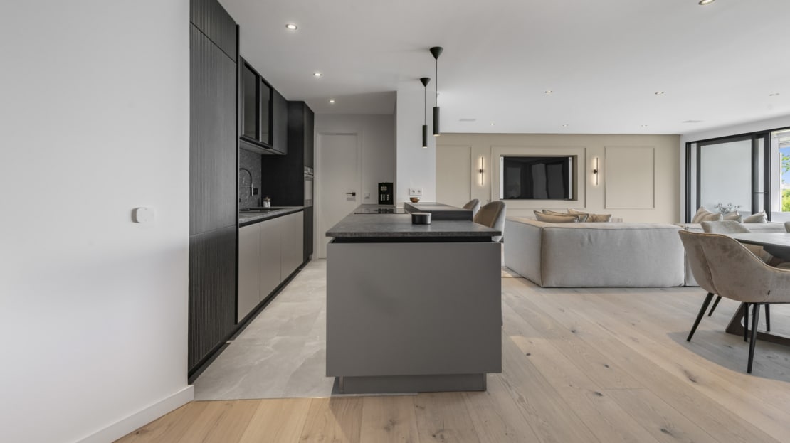 P-4713 Exklusives Penthouse in Cas Catala mit Meerblick: Modernisiert und elegant