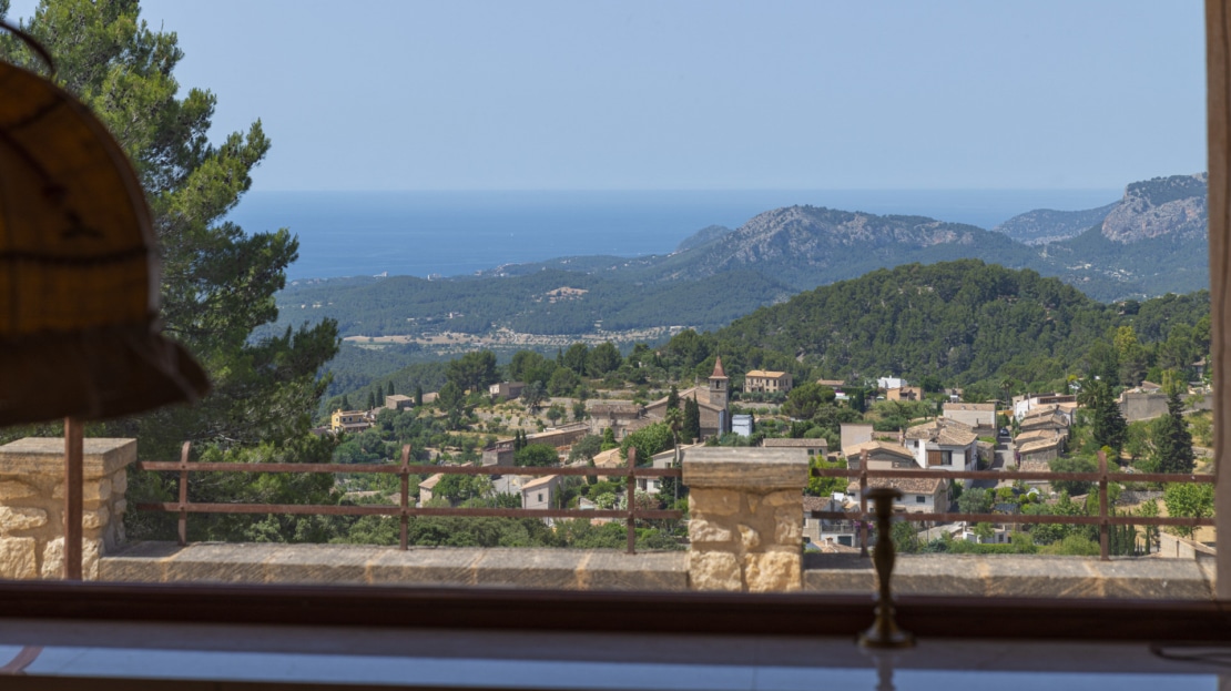 V-3300 Beeindruckende Villa in Galilea mit Indoorpool und wunderschönem Panoramablick