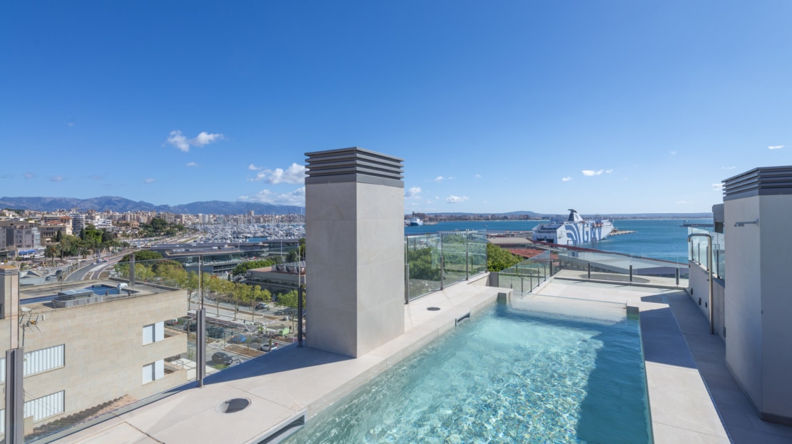 P-2148_15 Spektakuläres Duplex-Penthouse am Paseo Maritimo mit fantastischem Meerblick 31