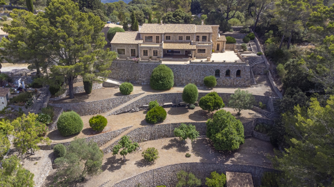 V-3300 Beeindruckende Villa in Galilea mit Indoorpool und wunderschönem Panoramablick