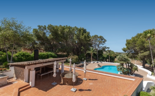 5668  -Villa in Sanjarassa 37