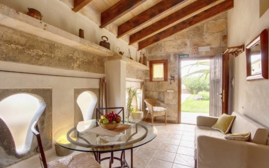 F-4037 Agroturismo-Finca mit herrlichem Weitblick, Pool und Lizenz zwischen Campos und Sa Rapita im Süd-Osten der Insel
