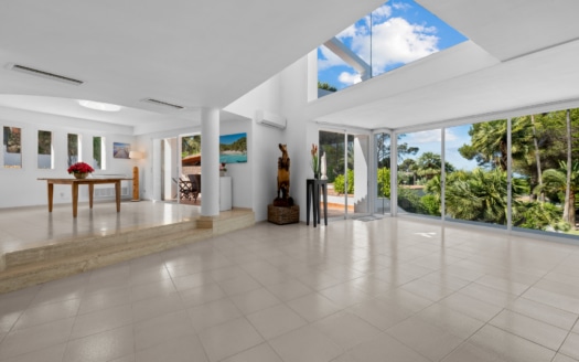 5668  -Villa in Sanjarassa 10