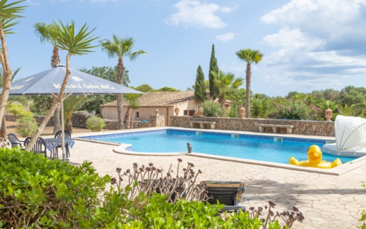 F-4065 Idyllische Finca in Santanyi mit mallorquinischem Charme und Panoramablick