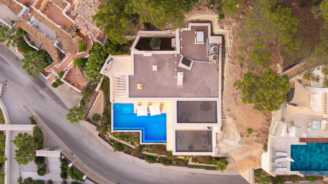 2752 - Villa in Camp de Mar 4